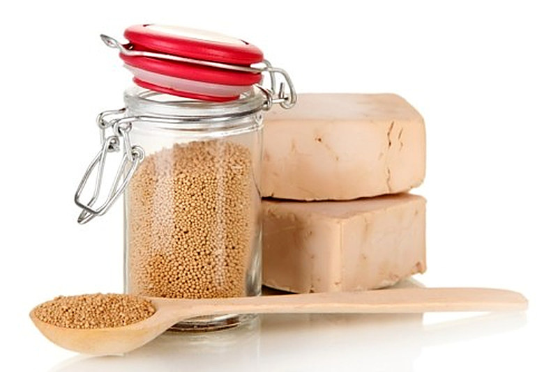 Как сделать удобрение из дрожжей для огорода