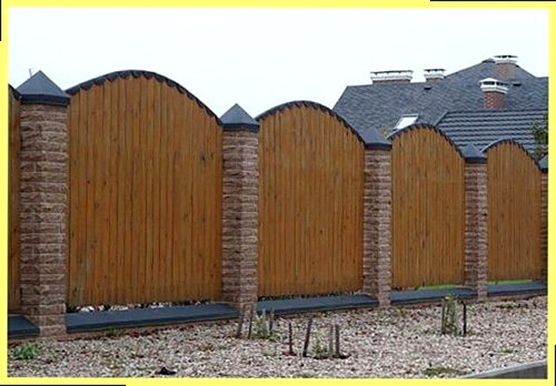 Комбинированные деревянные заборы фото