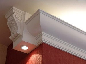 Полиуретановый потолочный плинтус