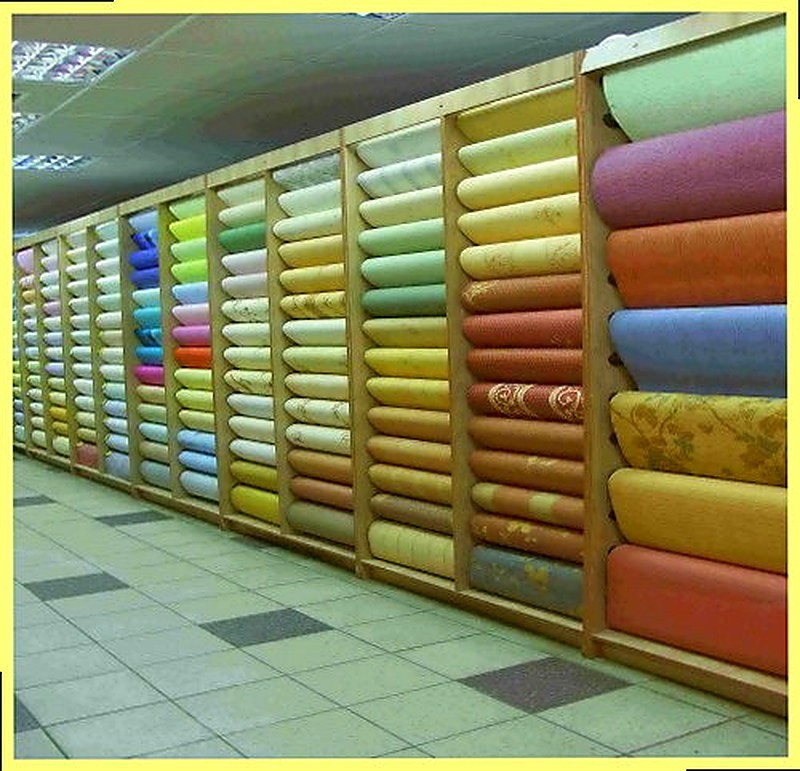 Oboi bumazhnye dlja zala foto