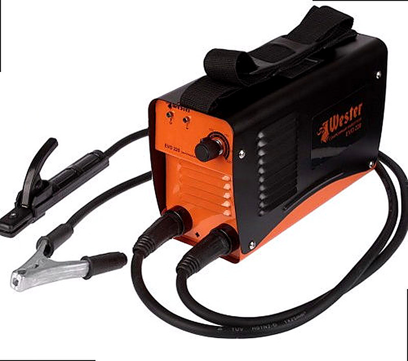 Отогреваем замёрзший водопровод с помощью сварочного трансформатора