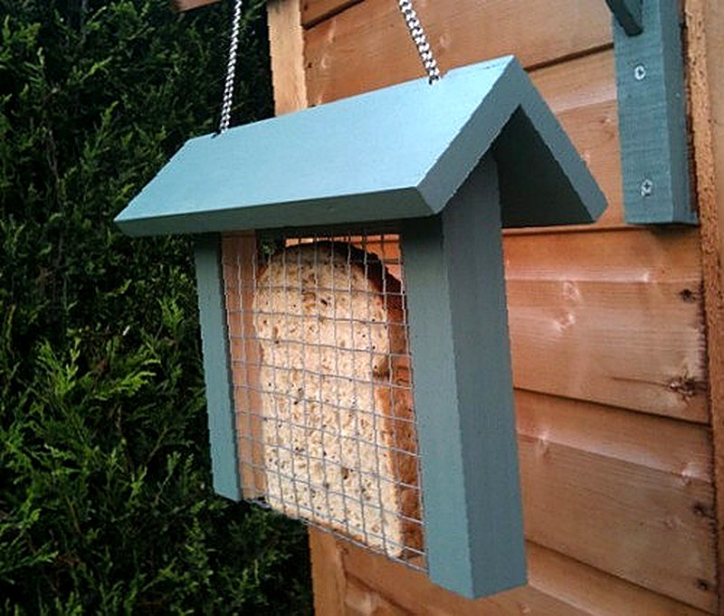 Кормушки для птиц своими руками фото оригинальные идеи