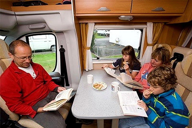 5640756-mclouis-lagan-250-se-2