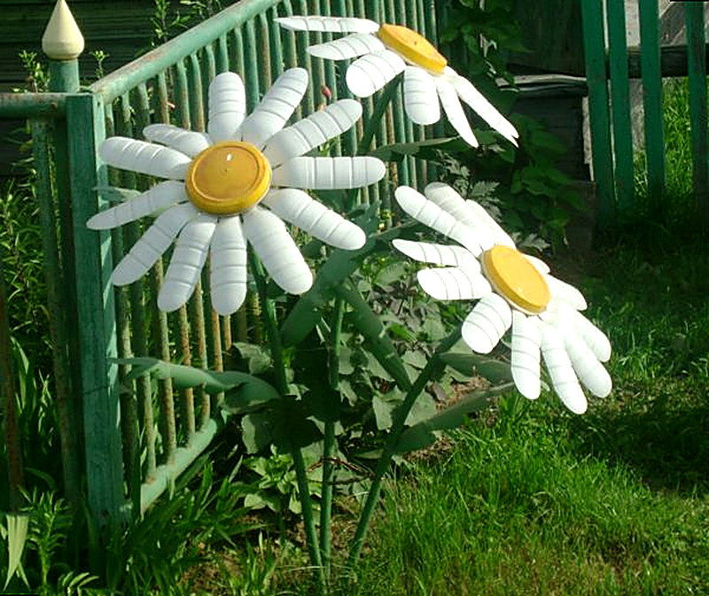 Цветы из пластиковых бутылок