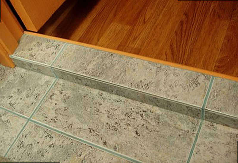 Бетонные межкомнатные пороги