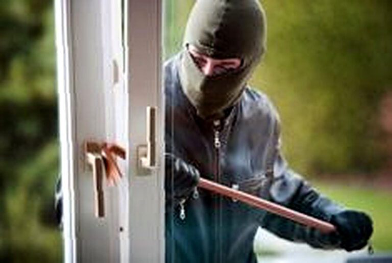 Как защитить окна от проникновения