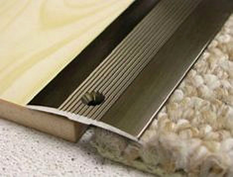 Межкомнатные пороги для пола