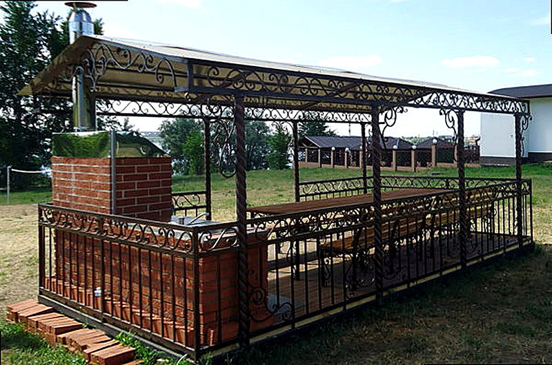 Металлические беседки с мангалом