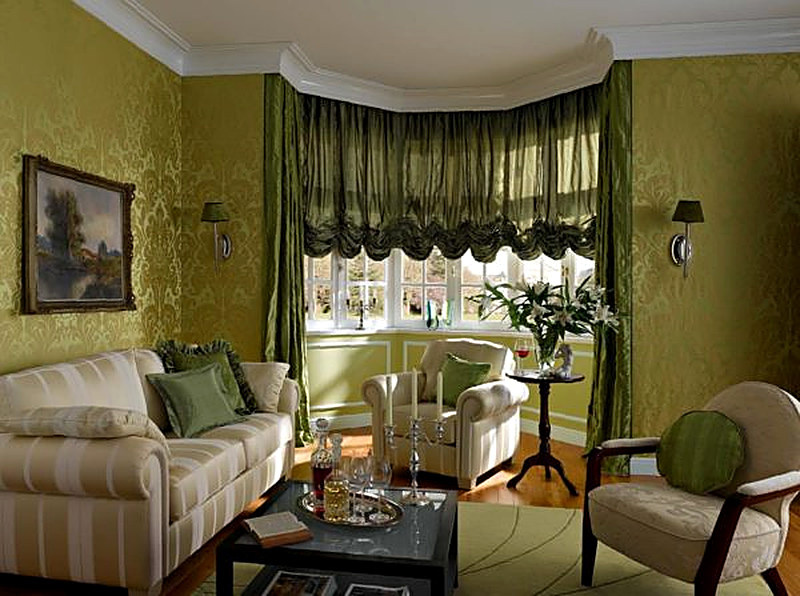 Австрийские шторы для гостиной